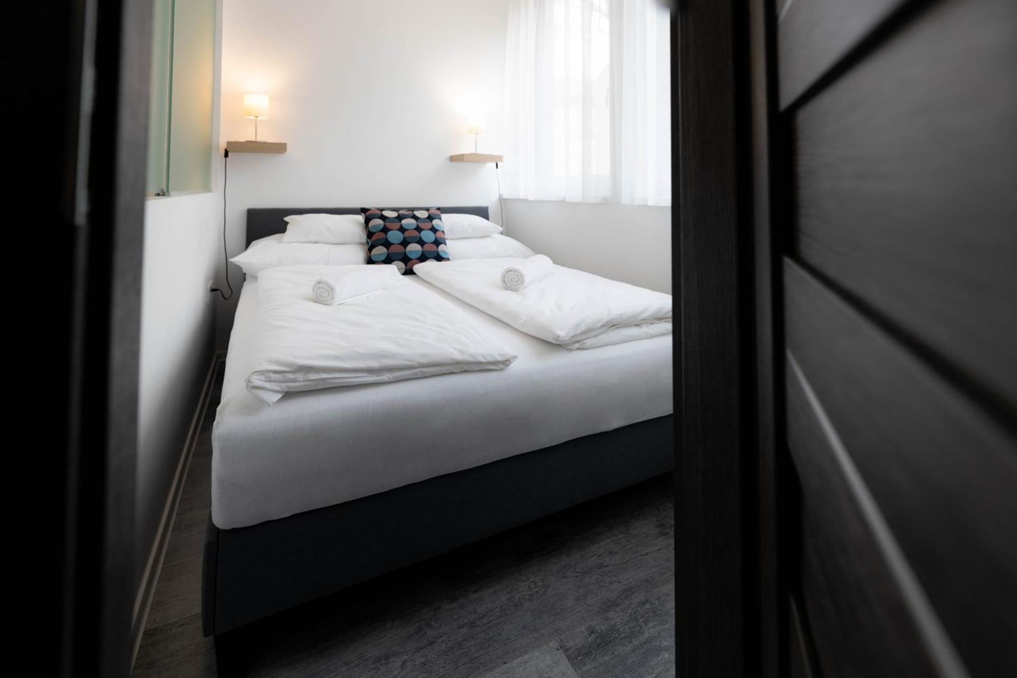 Roomstore Studio Apartments Eger Eksteriør billede